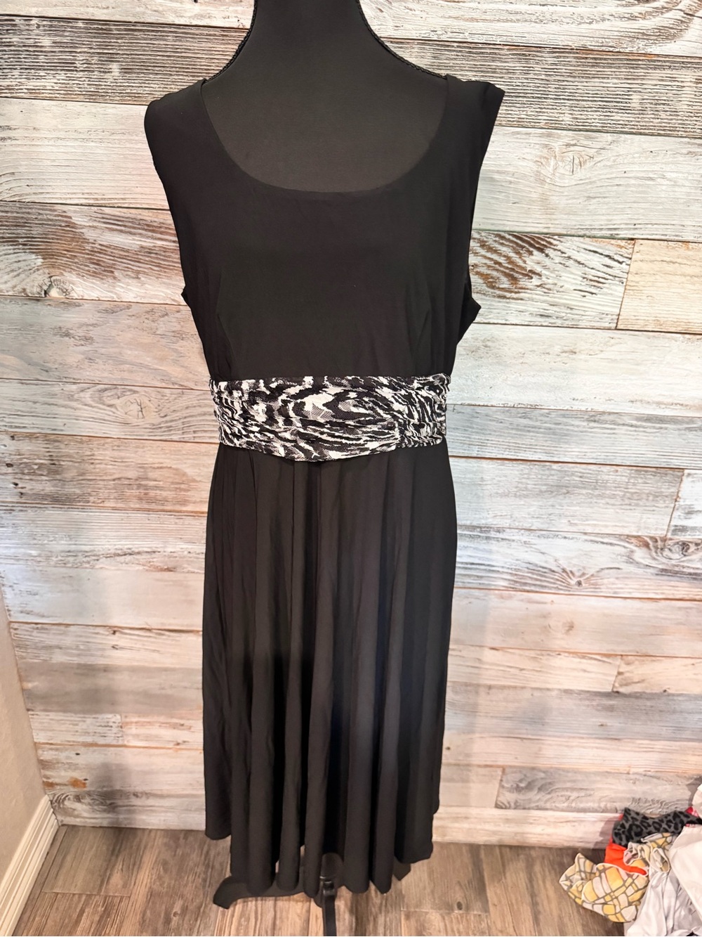 Perceptions Black Sleeveless Midi Dress with Printed Waistband